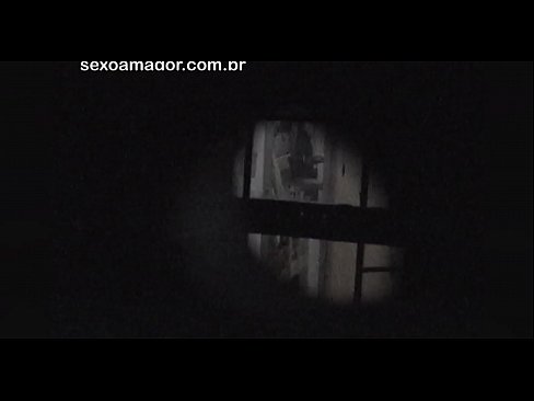 ❤️ Lourinho é secretamente filmado por um voyeur de bairro escondido atrás de tijolos ocos ❤️❌ Porno duro em nós pt-br.dreamypassionatespotlight.ru ❤